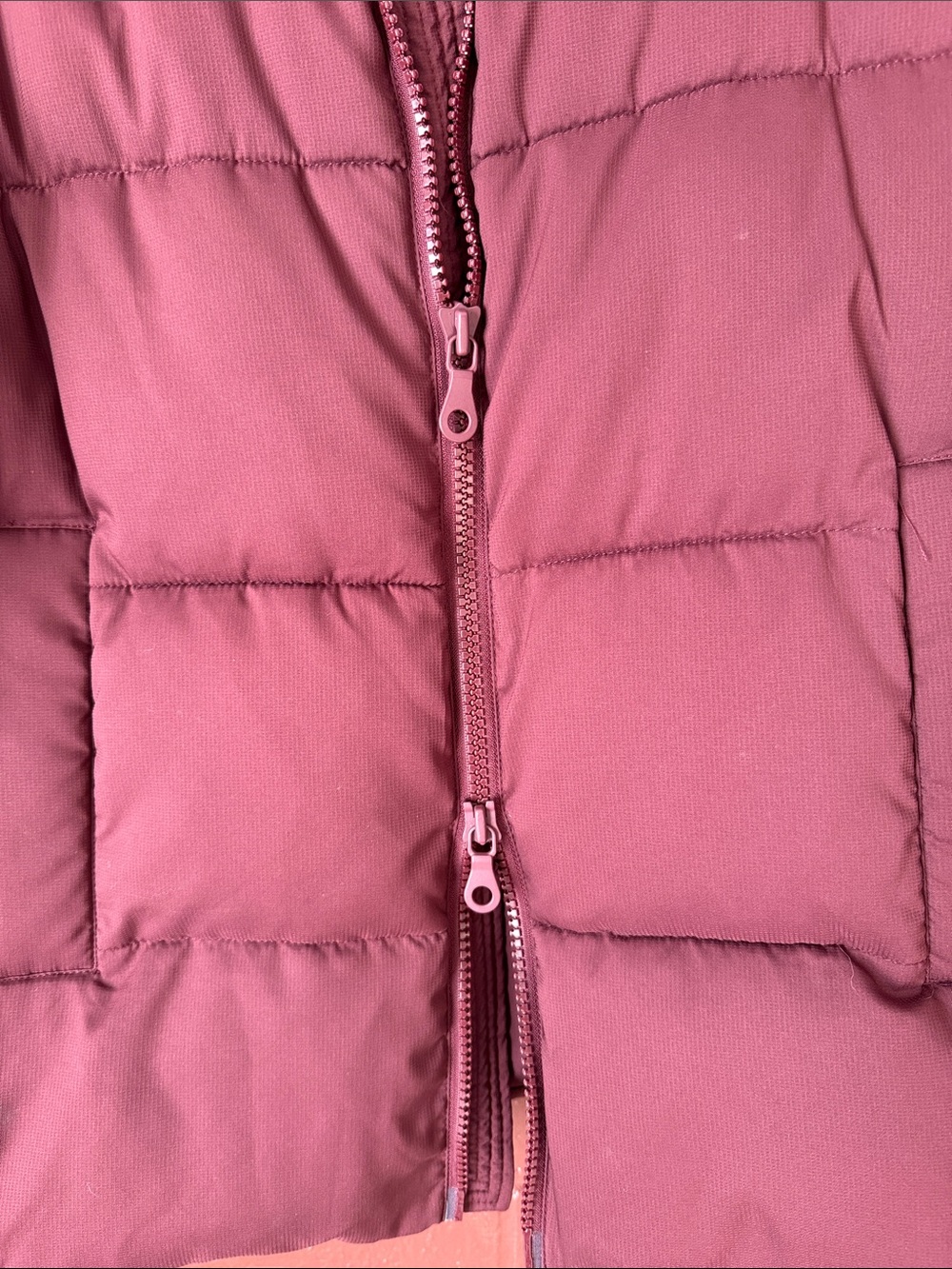 girlfriend collective Burgundy Quilted Puffer Jacket Large - Picture 6 of 7